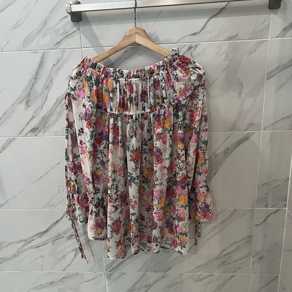 Tularosa Brogan mini dress in pastel floral - Picture 4 of 6